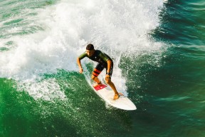 九游体育注册入口-世乒赛次回合激情夜！陈梦里突外投，上海海港鏖战辽宁男篮